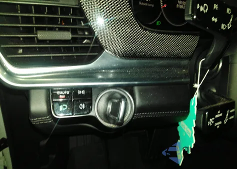 2017 Porsche Panamera Turbo из США, поврежденный, VIN WP0AF2A77HL151311